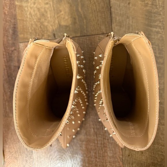 Gold Studded Stiletto Ankle Boots, Tan Nude, Size 8.5 NWOT - Picture 7 of 7